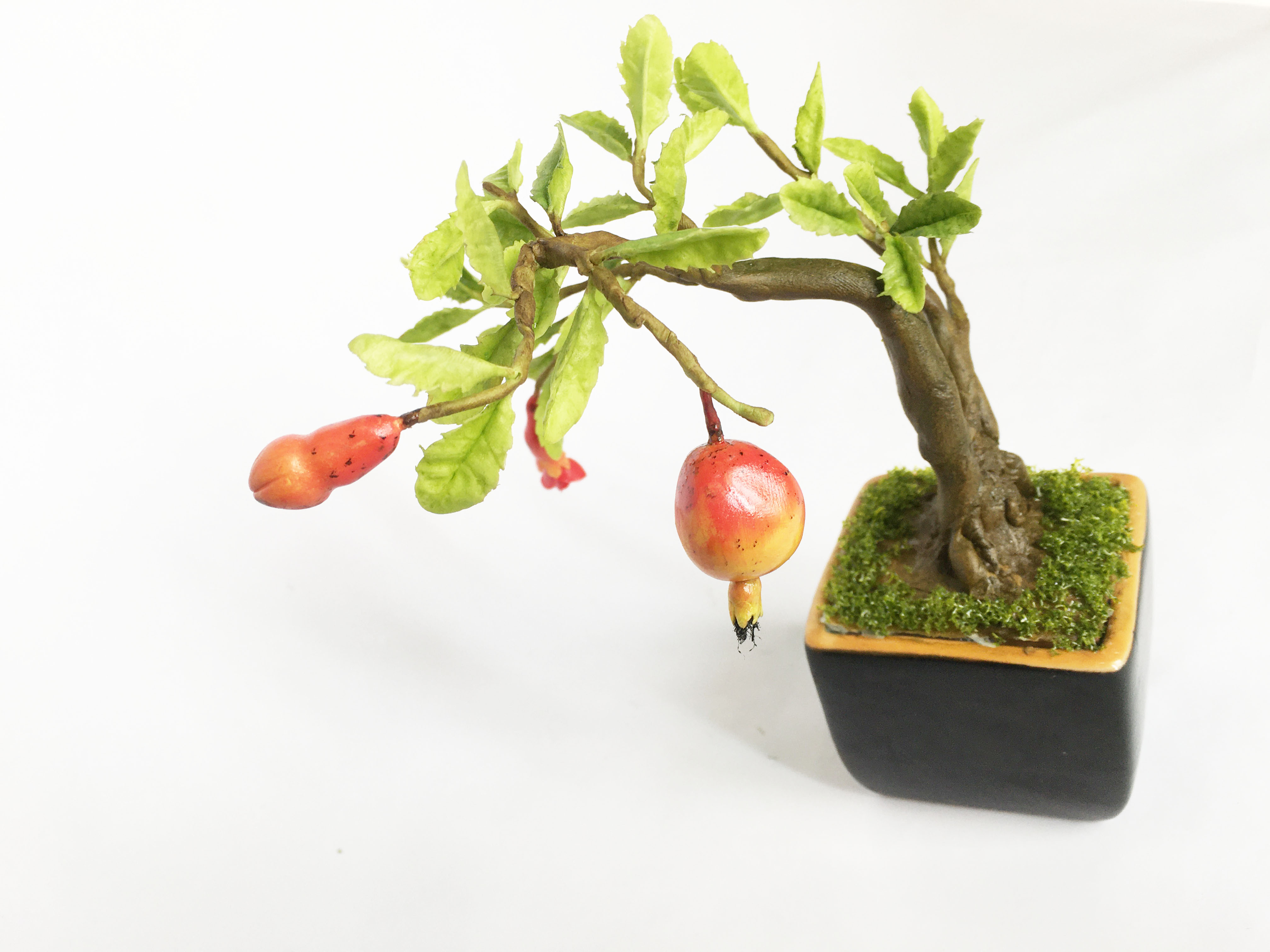 Chậu hoa đất sét mini- Bonsai lựu - Quà tặng trang trí handmade (18x10x10cm)