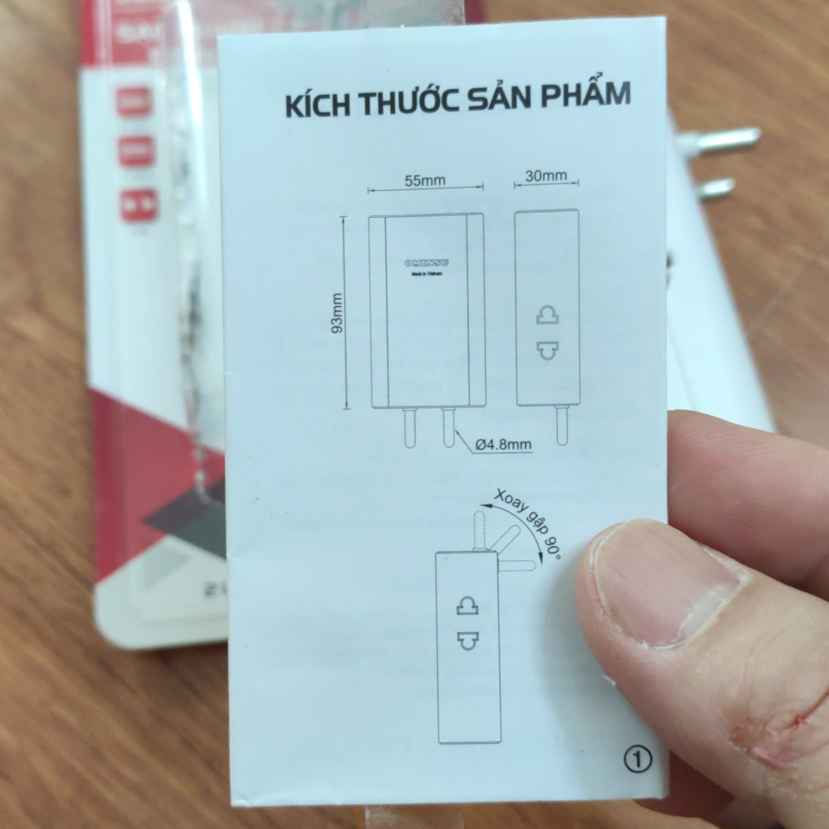 Củ sạc nhanh đa năng Ominsu PD 20W kiêm ổ cắm điện 2500W SN01 - Hàng chính hãng