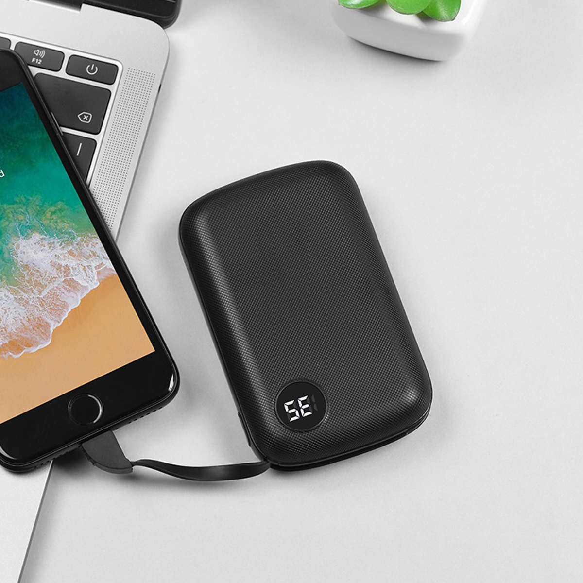 Sạc dự phòng Hoco B38 - 10.000 mAh + Tặng Cáp Lightning - CHính Hãng