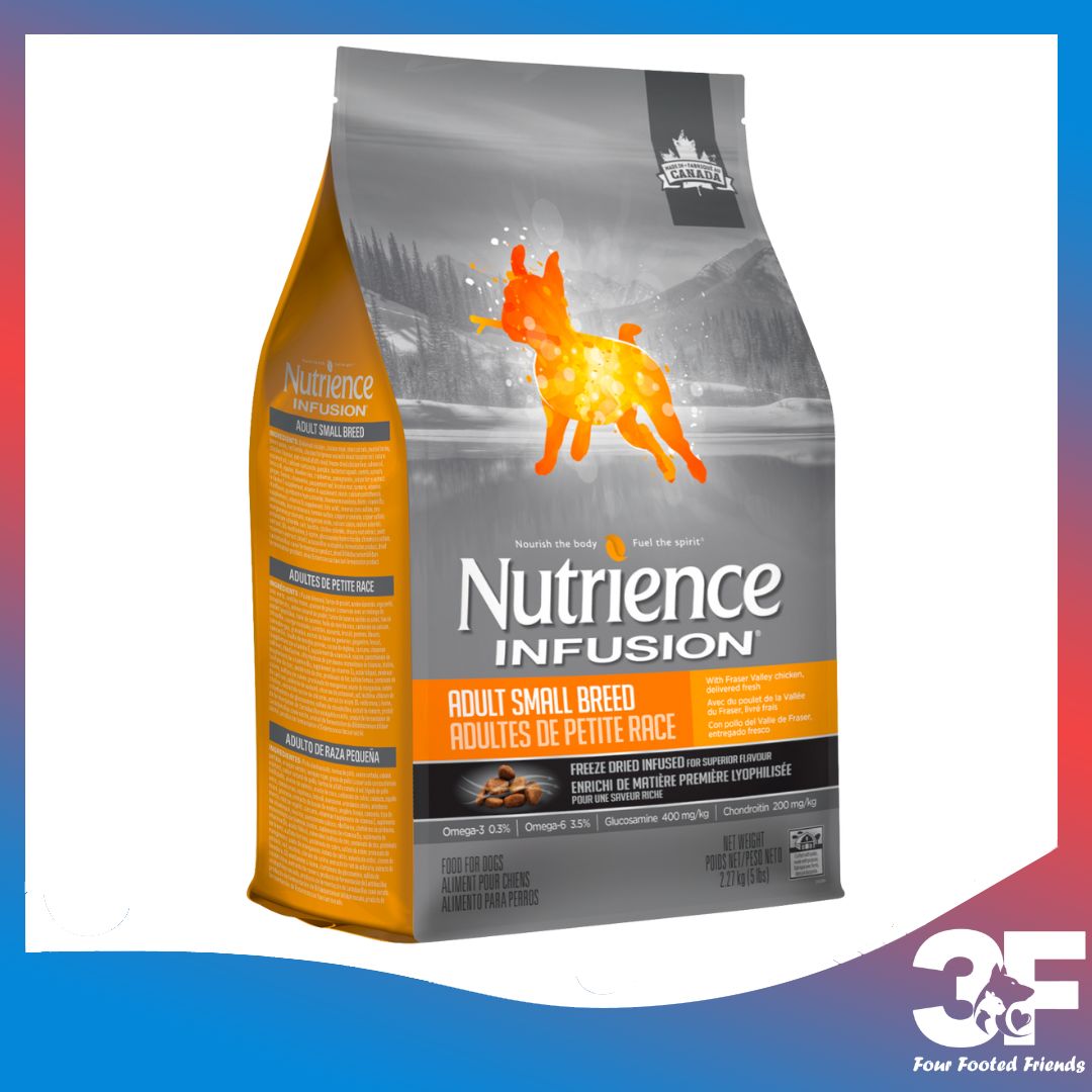 Thức Ăn Hạt Khô Nutrience Infusion Dành Cho Chó Trưởng Thành Kích Thước Nhỏ Vị Thịt Gà Và Rau Củ Quả