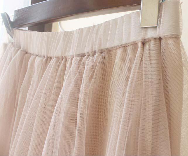 Chân váy tulle xòe tròn dáng nhọn kem - CV051