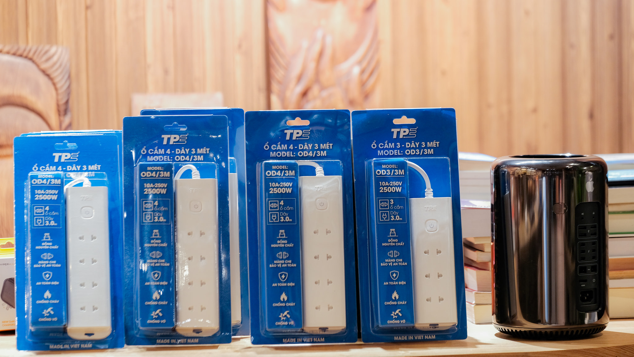Ổ Cắm Điện 4 Lỗ, Chiều Dài 3 Mét - 5 Mét, Thương hiệu  Tiến Phát chính hãng