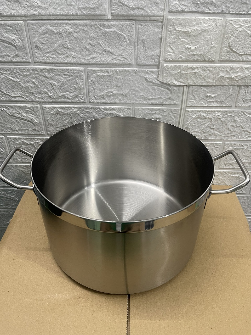 Nồi Inox 2 Quai Cao Cấp 3 Đáy _ Dung Tích: 9.8Lít _