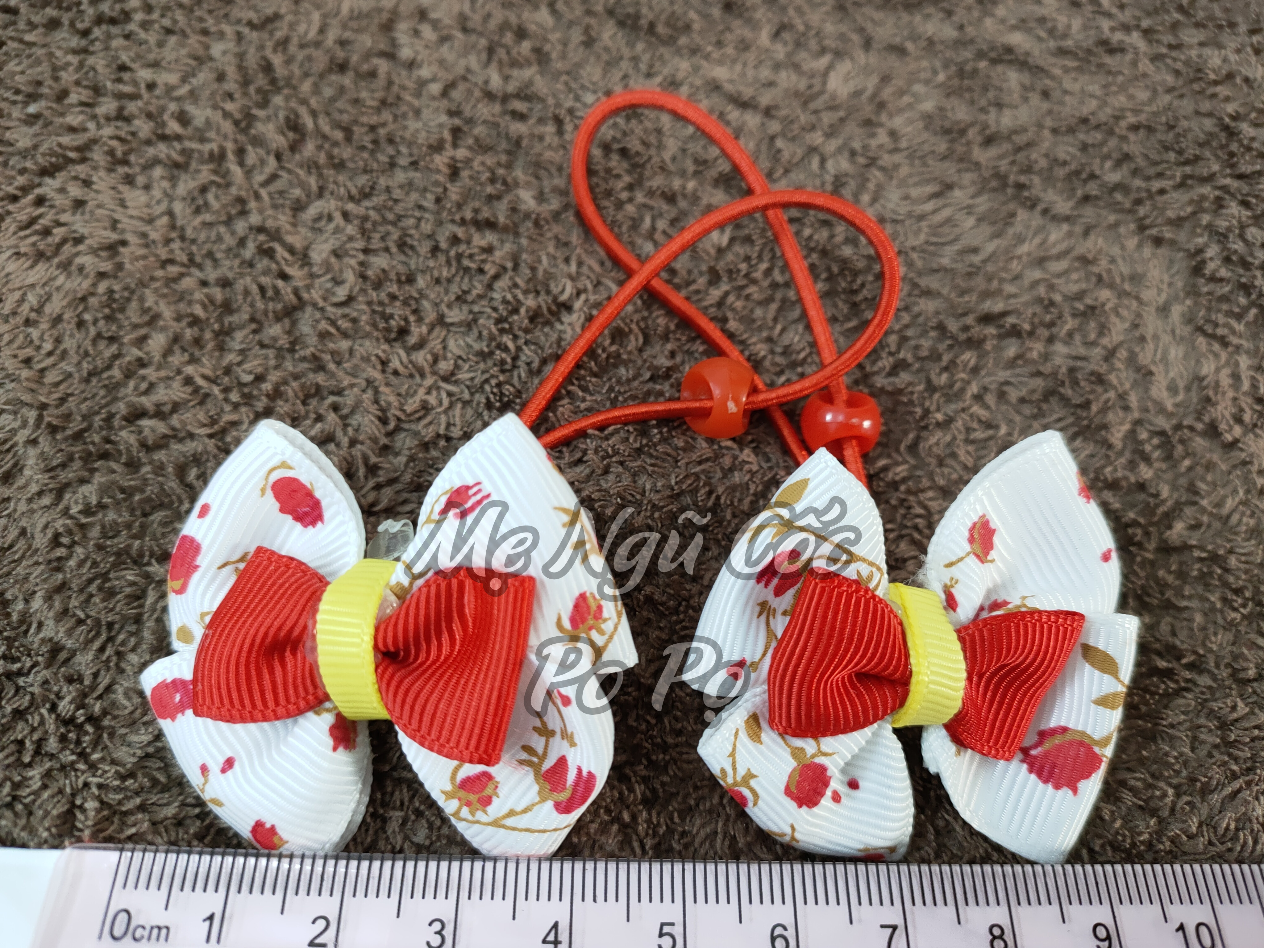 2 chiếc dây buộc/kẹp tóc 3 lớp tông màu ĐỎ