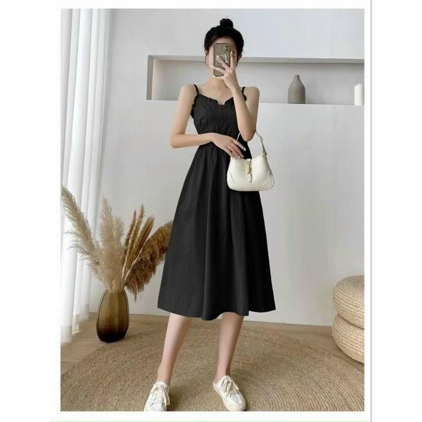 Đầm hai dây có bèo ngực