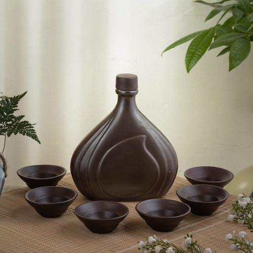 Nậm rươu gốm sứ
