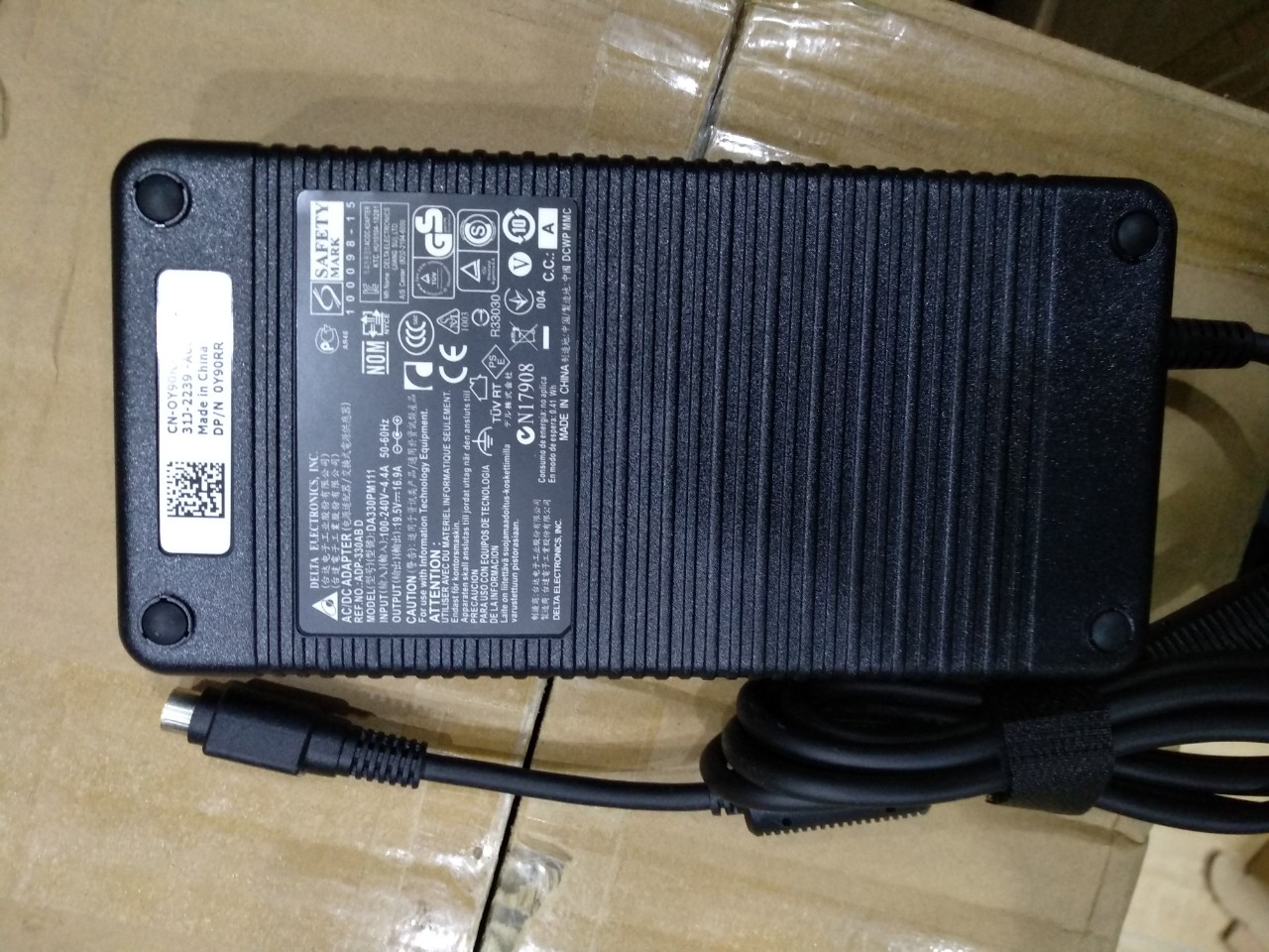 Sạc dành cho Laptop MSI GT80S GT80S-6QF GT80S-6QE GT80S-6QD 330W  hàng nhập khẩu