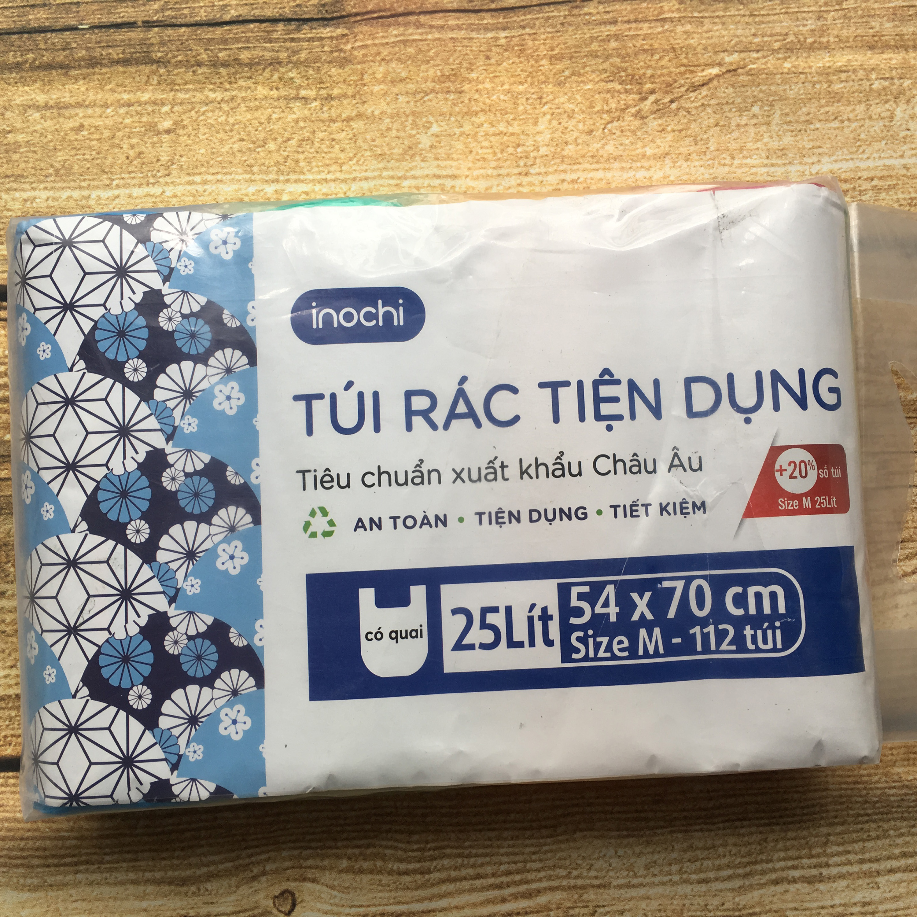 Túi Rác Tự Hủy Inochi 25 Lít Có Quai ( Lô 04 Túi 04 màu, Kích Thước 54 x 70 cm, 112 túi)