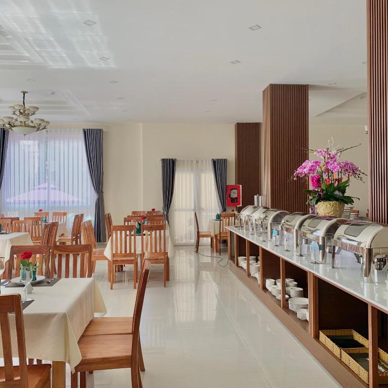 Combo 4N3D KS Bombo Hotel Đà Lạt 3 Sao: VMB khứ hồi Hà Nội - Đà Lạt + Phòng Tiêu Chuẩn + Ăn sáng