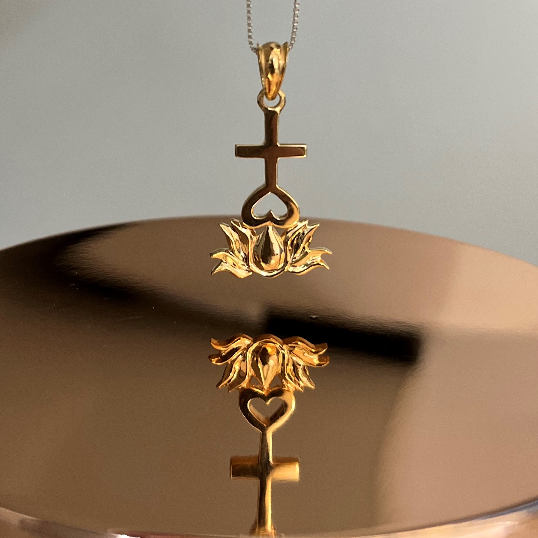 Mặt dây chuyền Thiên Tâm chất liệu Bạc mạ vàng 24K loại 2cm thiết kế thanh lịch gia công tinh xảo