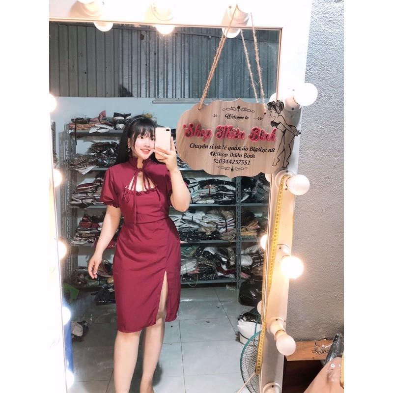 Đầm cổ tàu xẻ tà