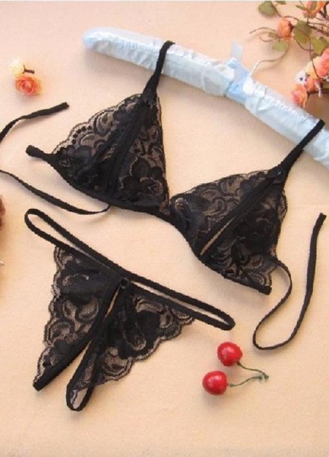 Bộ đồ lót lọt khe 2 mảnh sexy - 4001