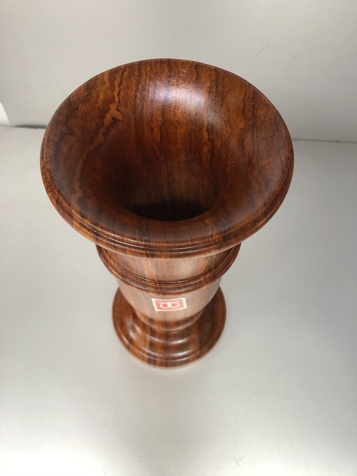 Ống để nhang bằng gỗ hương đá loại vân gỗ đẹp loại 1 DA159