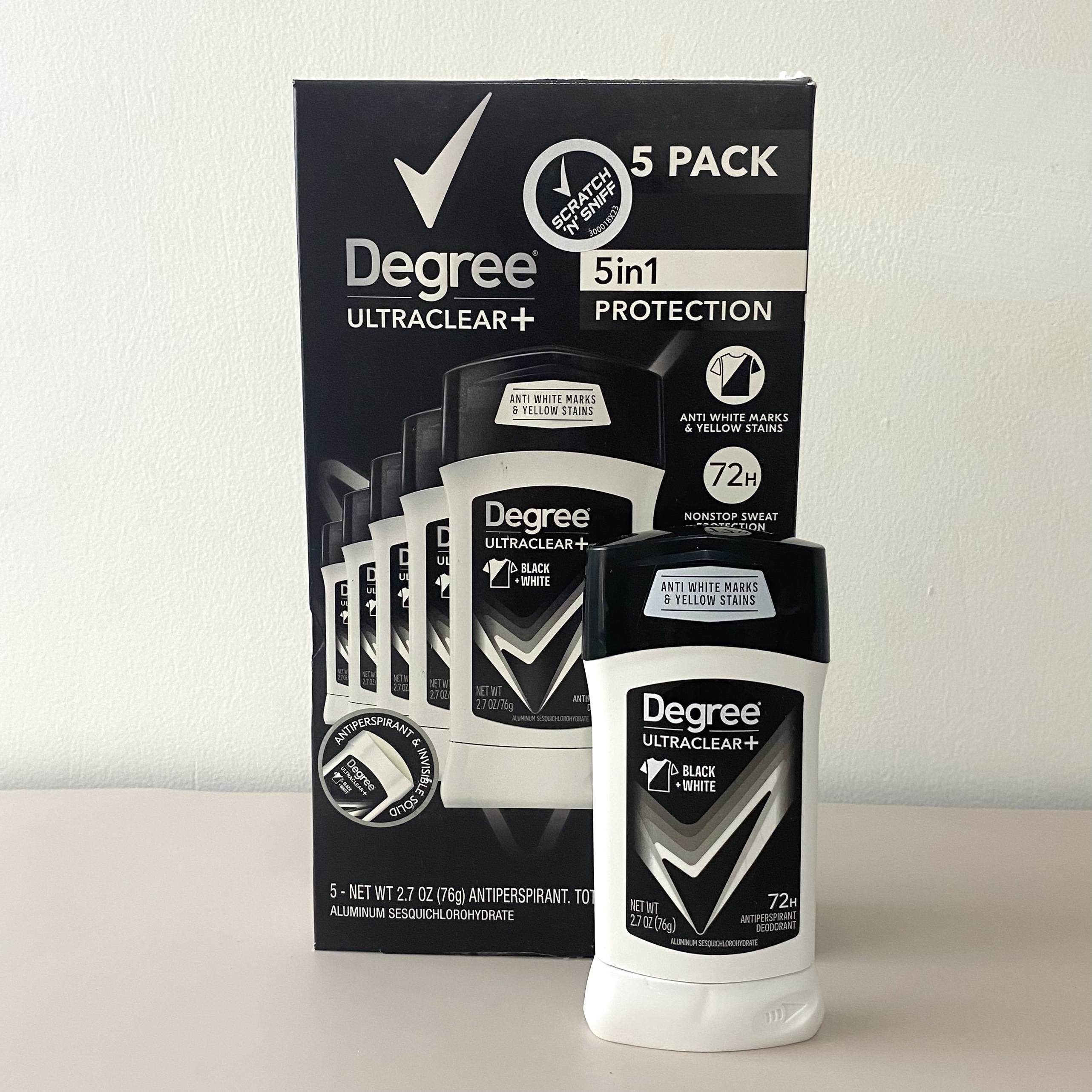 Lăn Khử Mùi Degree Men Black & White Ultraclear 72H Protection Nhập Mỹ