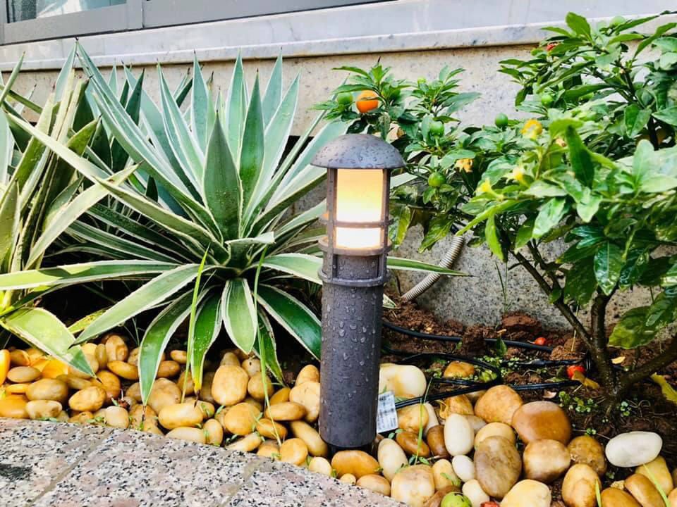 Đèn LED Trang Trí Sân Vườn Hình Trụ Cao Cấp Chiếu Sáng Lối Đi, Trang Trí Dẫn Lối Công Viên, Biệt Thự Sân Vườn