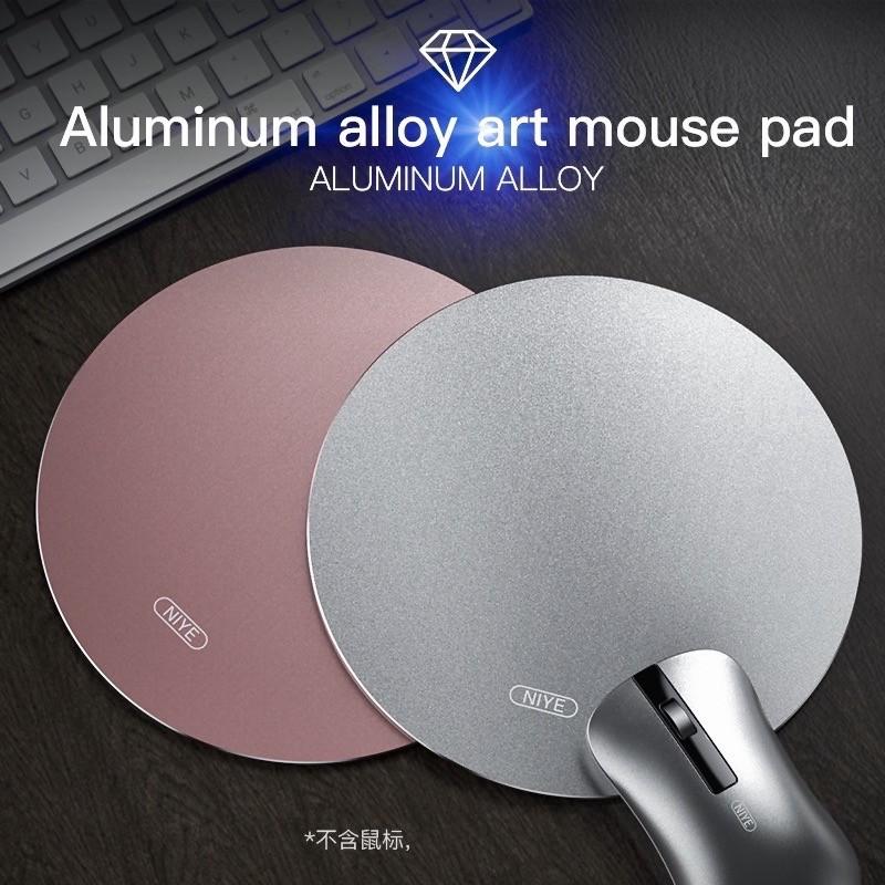 Miếng Lót Chuột Nhôm nguyên khối cho Laptop Macbook (Aluminium mouse Pad