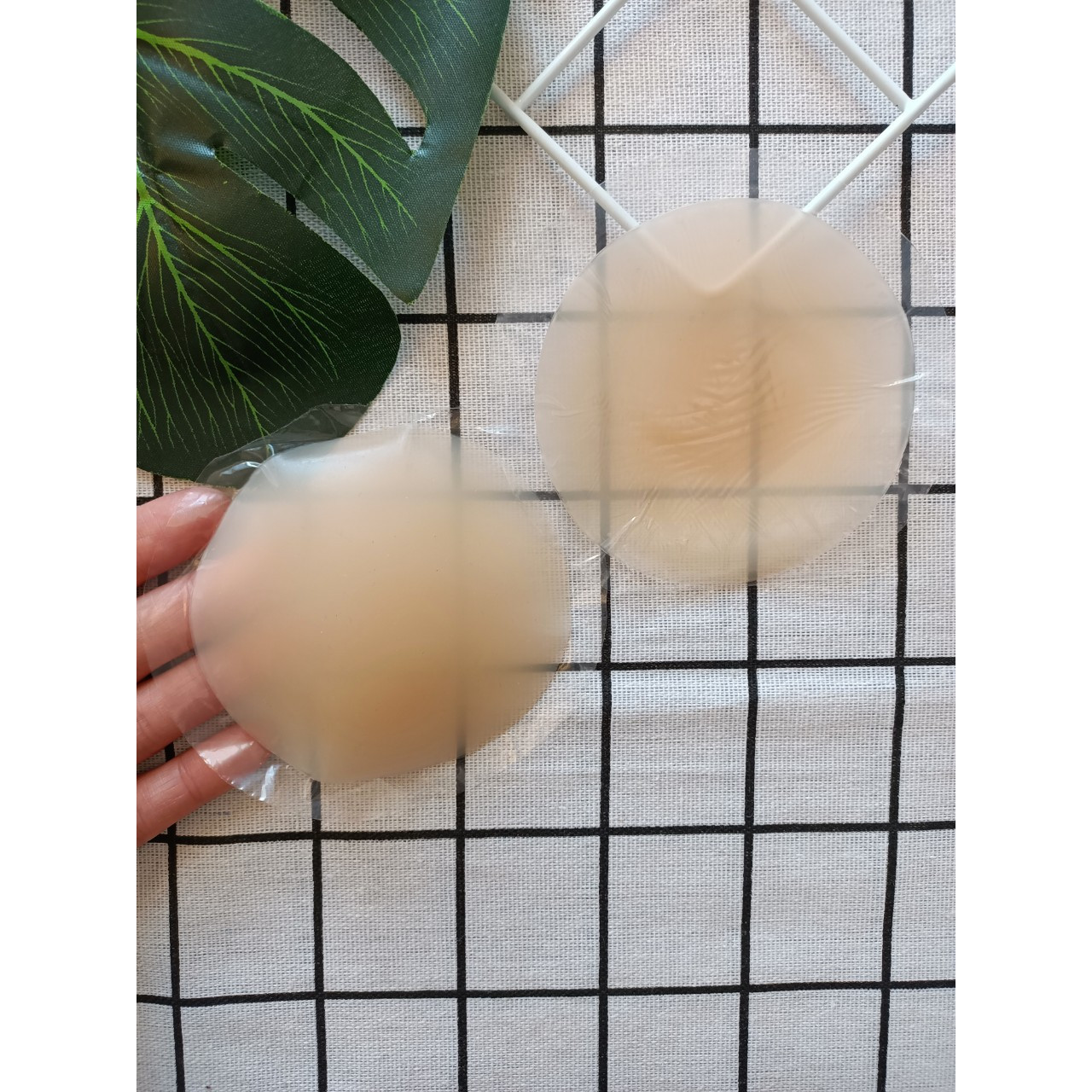 Miếng dán đầu ti tàng hình siêu chắc