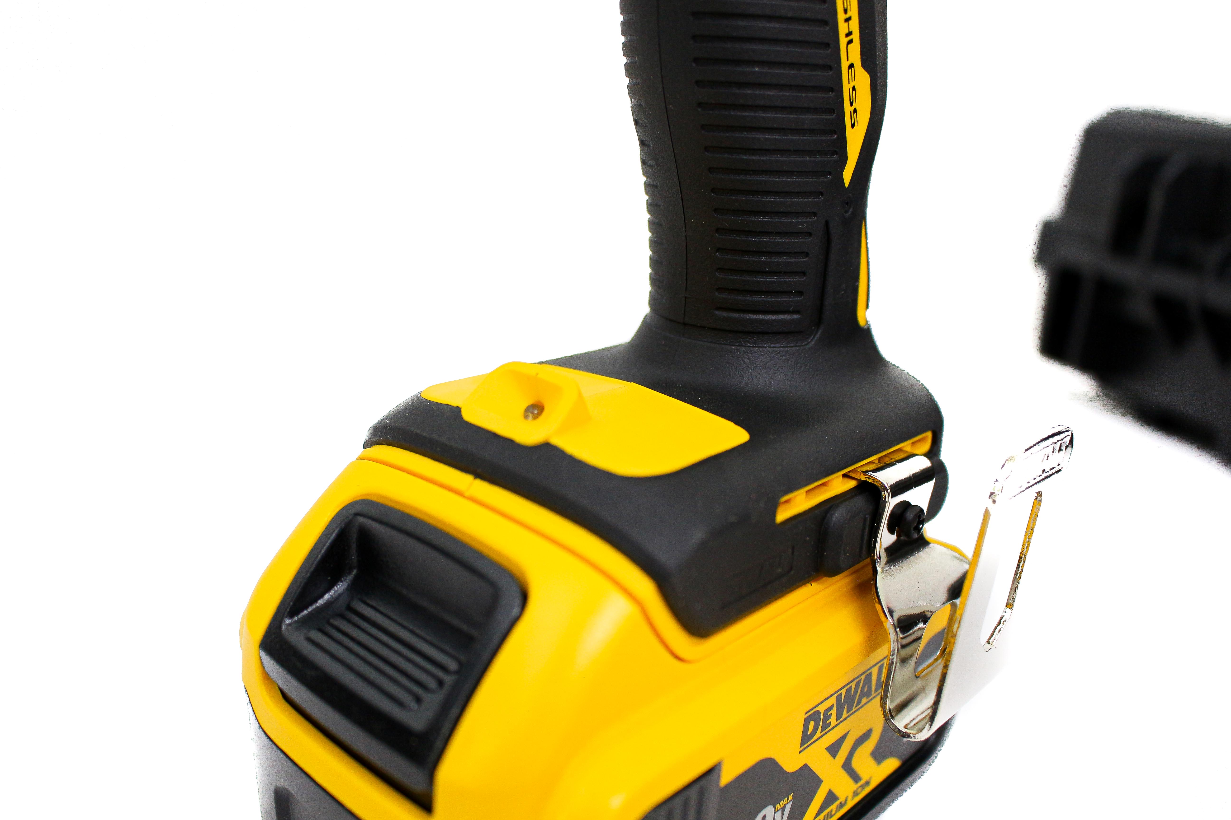 Máy khoan cầm tay 18V/BL Dewalt DCD708P2-KR