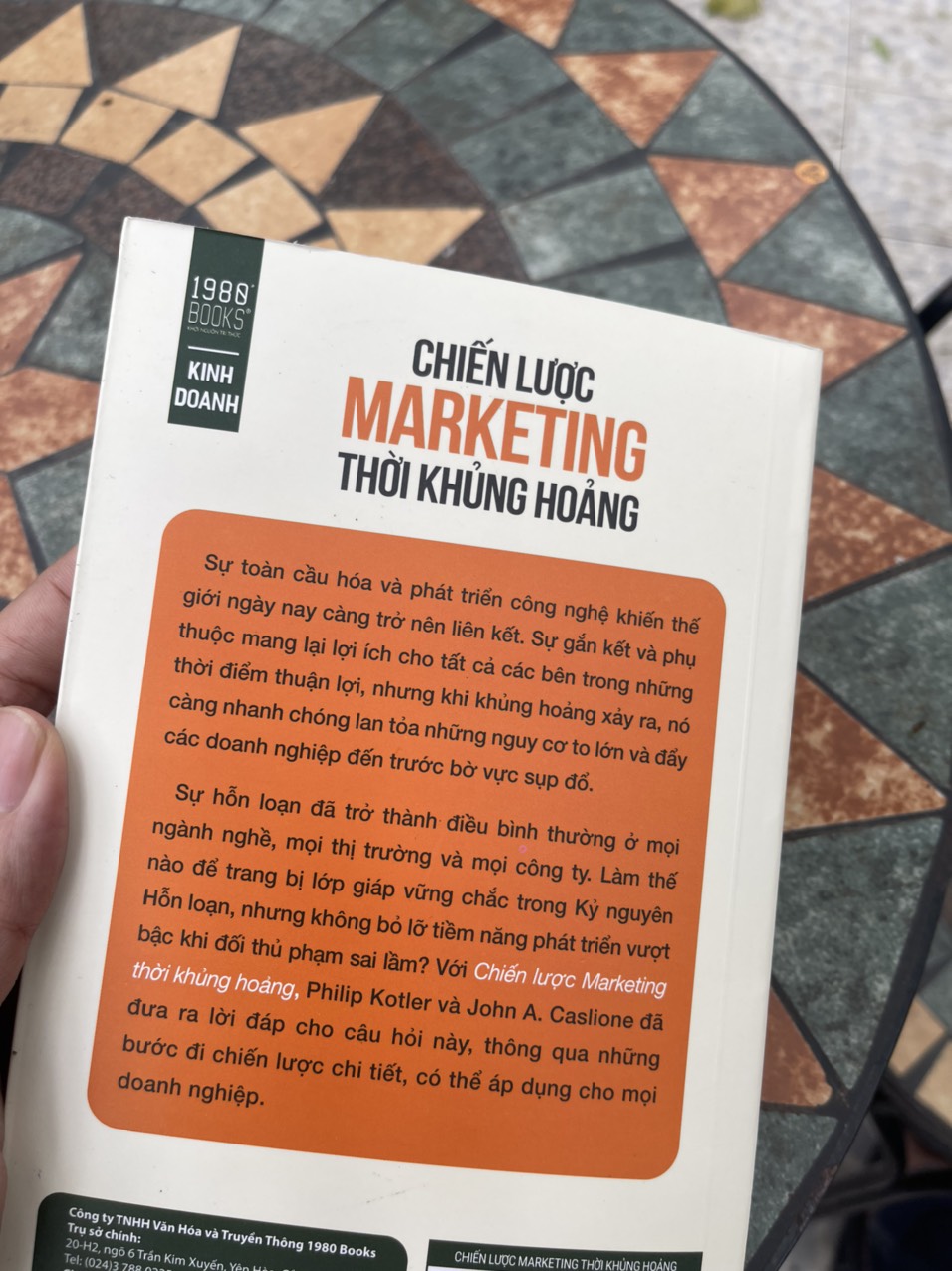 CHIẾN LƯỢC MARKETING THỜI KHỦNG HOẢNG – Philip Kotler & John A. Caslione – Hoàng Thị Phúc Dịch – 1980 Books - NXB Công Thương