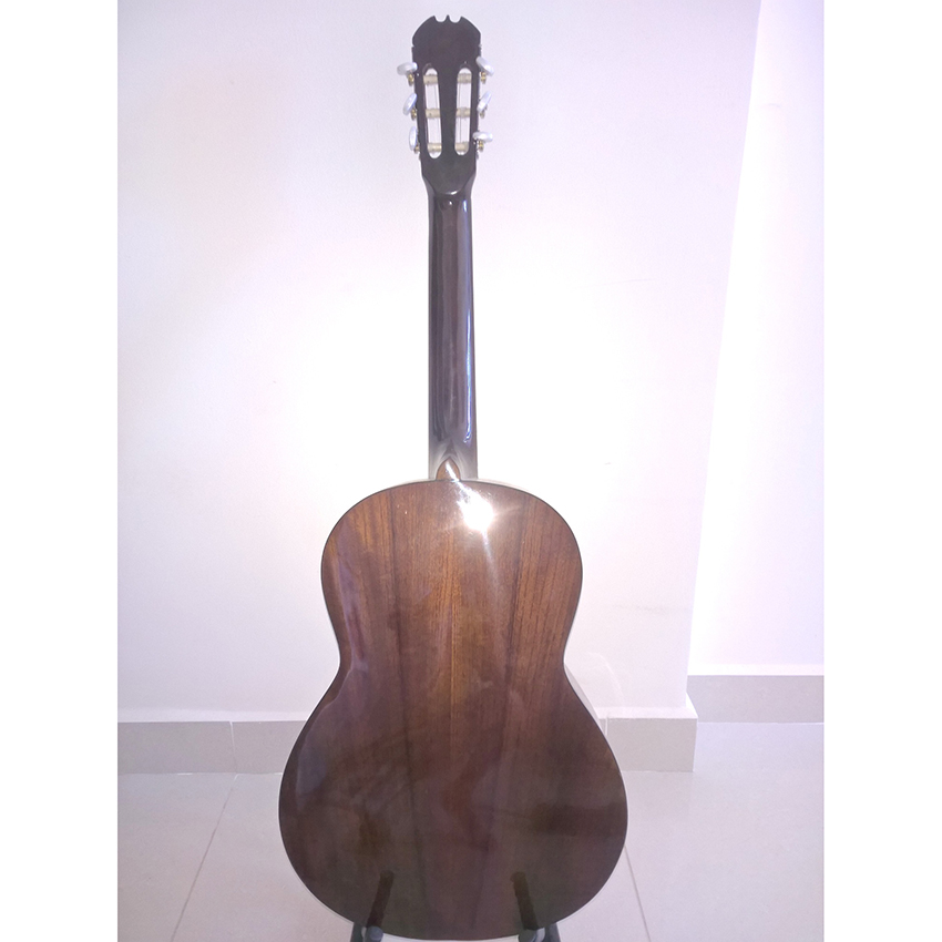 Đàn guitar classic tay trái DC100T dành cho người chơi tay trái