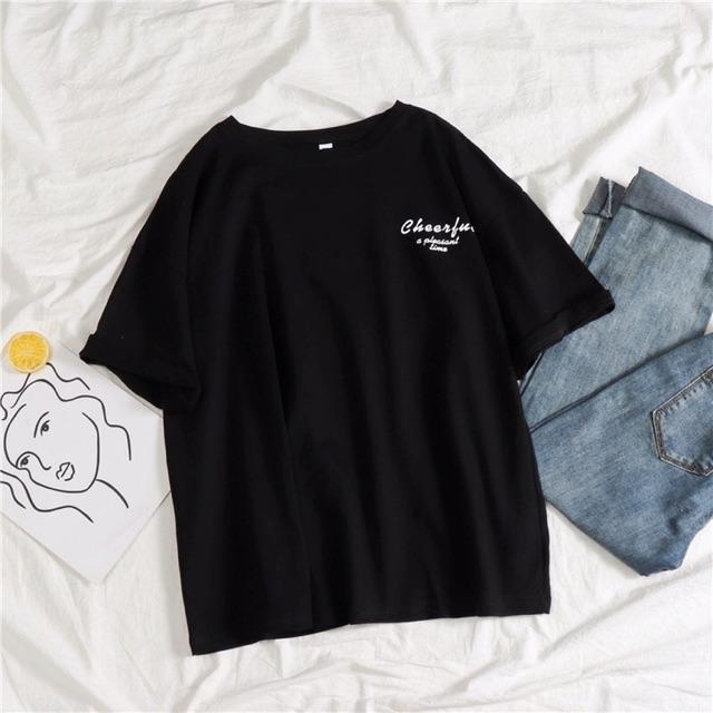 Áo thun tay lỡ form rộng