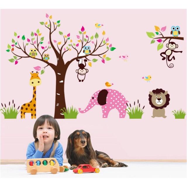 Decal dán tường Vườn thú hồng HOT to nhất