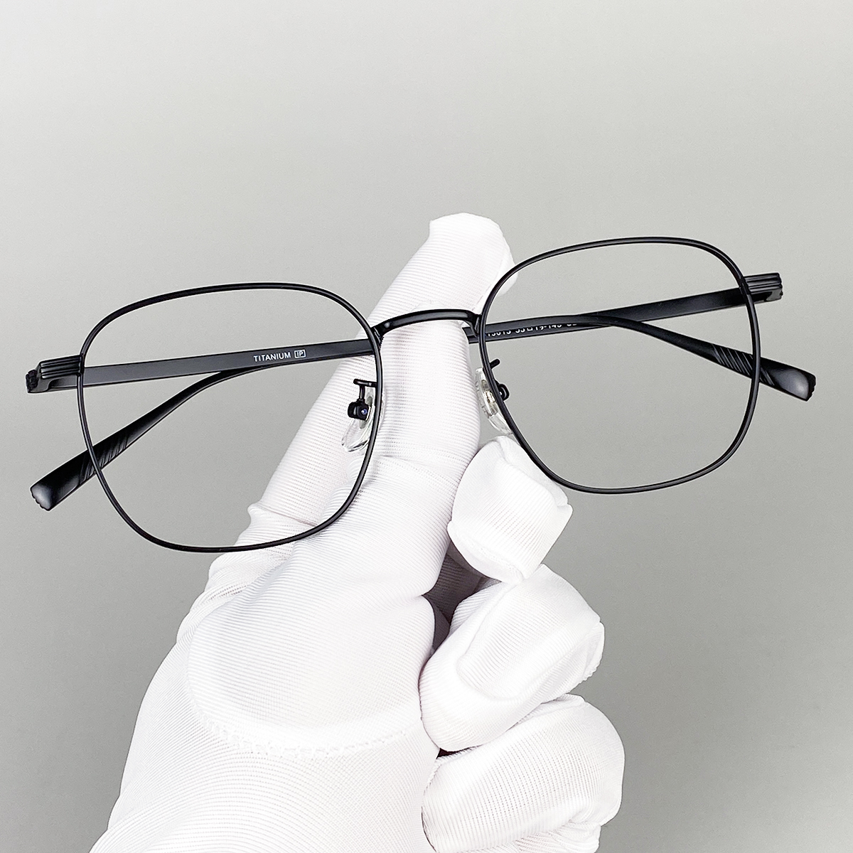 Gọng Kính Cận, Kính Giả Cận Nam Nữ TITANIUM Cao Cấp Siêu Nhẹ, Mắt Vuông To Dày Bản, Full Đen Bạc - BLUE LIGHT