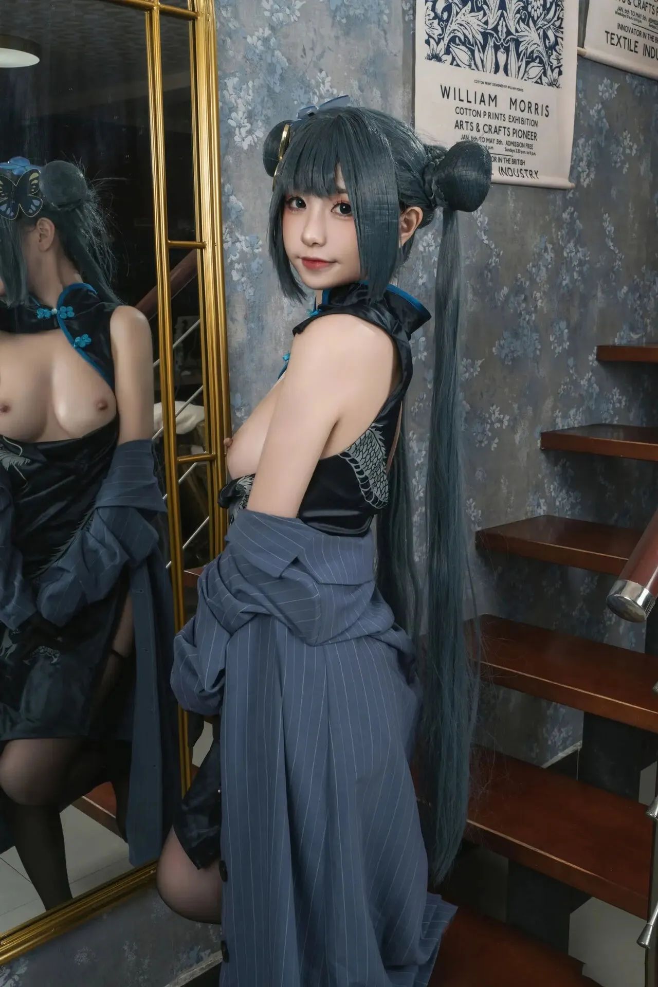 hình cosplay chapter 451 17