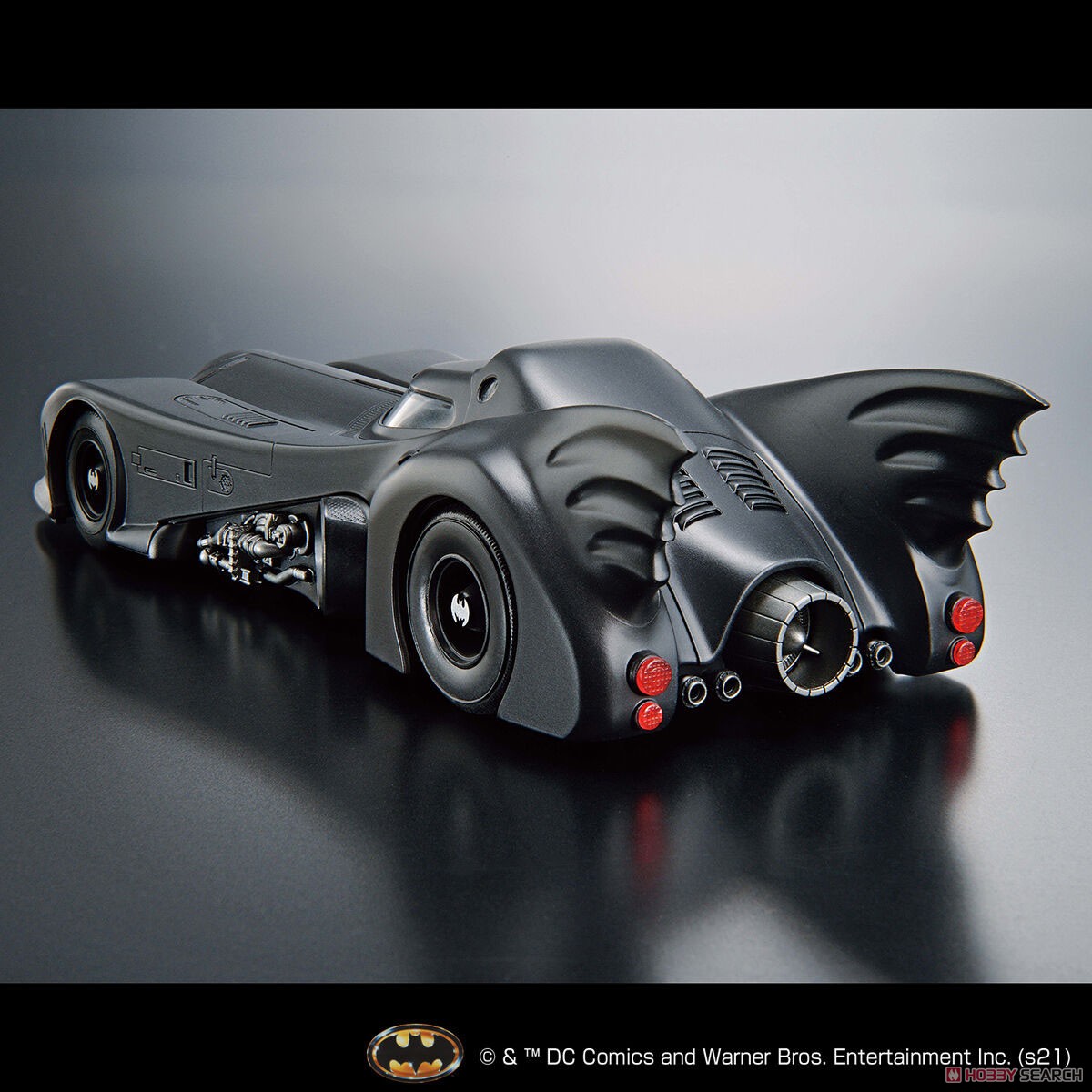 ĐỒ CHƠI 1/35 SCALE MODEL KIT BATMOBILE (BATMAN Ver.) MÔ HÌNH LẮP RÁP