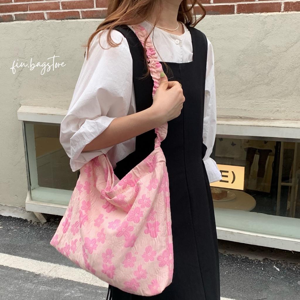 Túi Vải Đeo Chéo Hoa Hồng Dây Rút