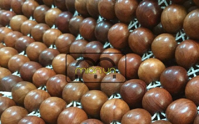 Chiếu hạt gỗ Hương Đỏ hạt 1,8cm - Chiếu gỗ Mian.vn