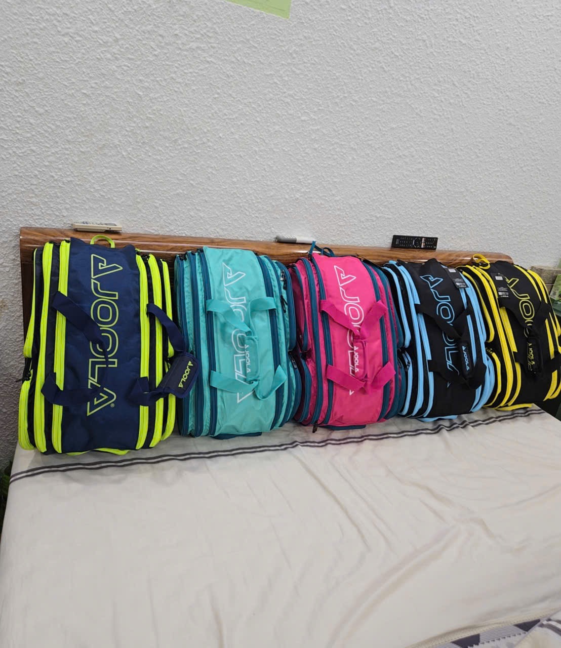 ￼(Chính Hãng)Túi JOOLA Tour Elite Pro Pickleball  - ( Bản Pro Size Lớn màu ngẫu nhiên )