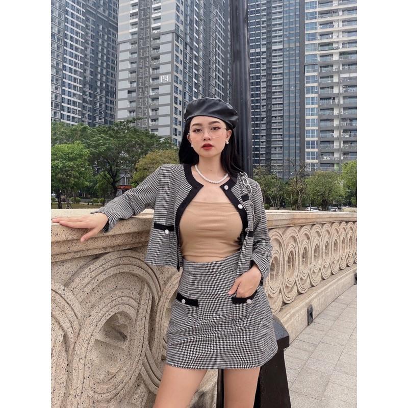 Set khoác caro & chân váy