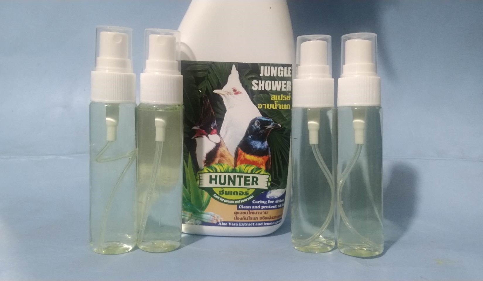 1 LỌ XỊT THẢO MỘC 30ML CHI ẾT L Ẻ JUNGLE SHOWER DÙNG XỊT CHO CHIM VÀ MỌI DÒNG VẸT