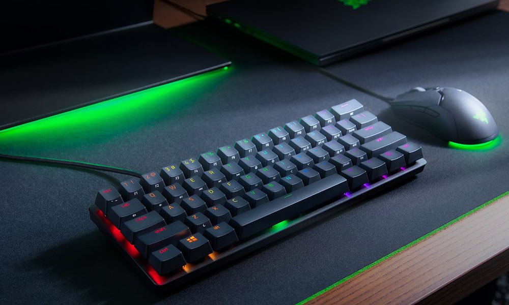 Bàn phím Razer Huntsman Mini Clicky Purple Switch_RZ03-03390100-R3M1- Hàng chính hãng