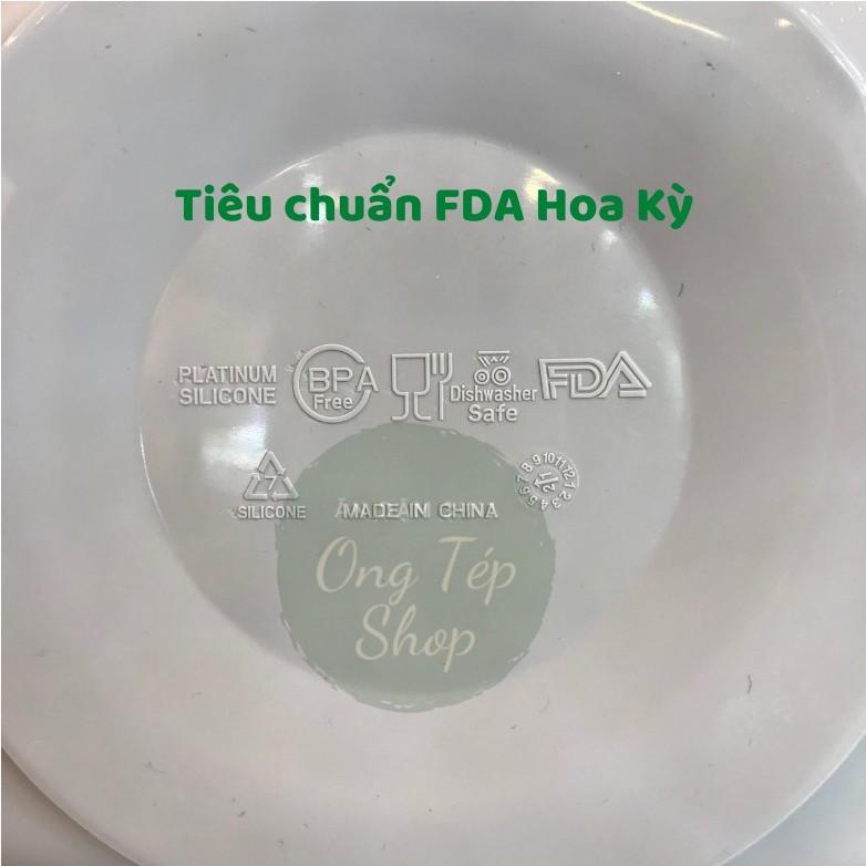 5 chi tiết - Bộ khay ăn dặm silicon đế hít chống lật gồm khay, bát, cốc silicon, thìa ăn dặm silicon hình chú bò