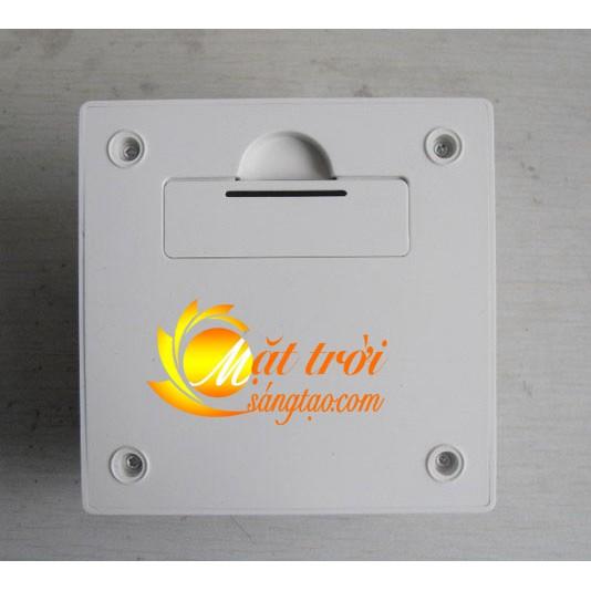 Đế xoay năng lượng mặt trời V1