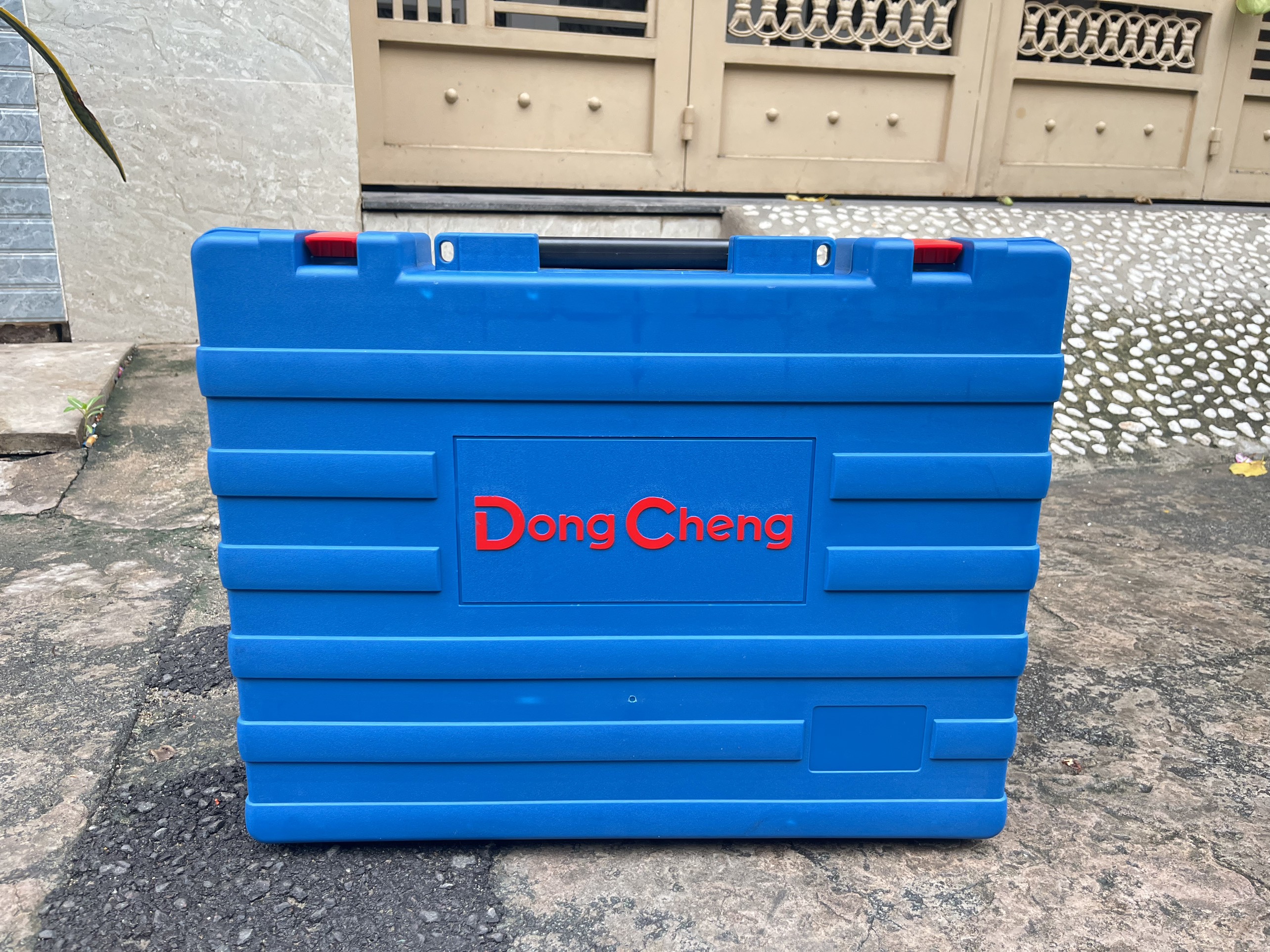 Máy đục bê tông Dongcheng DZG06-6_Chính Hãng