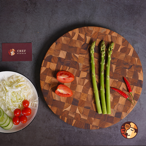 Thớt gỗ Teak Chef Studio cao cấp hình tròn 30x30x2.5 cm, đa dụng, bền đẹp không mủn không mối mọt