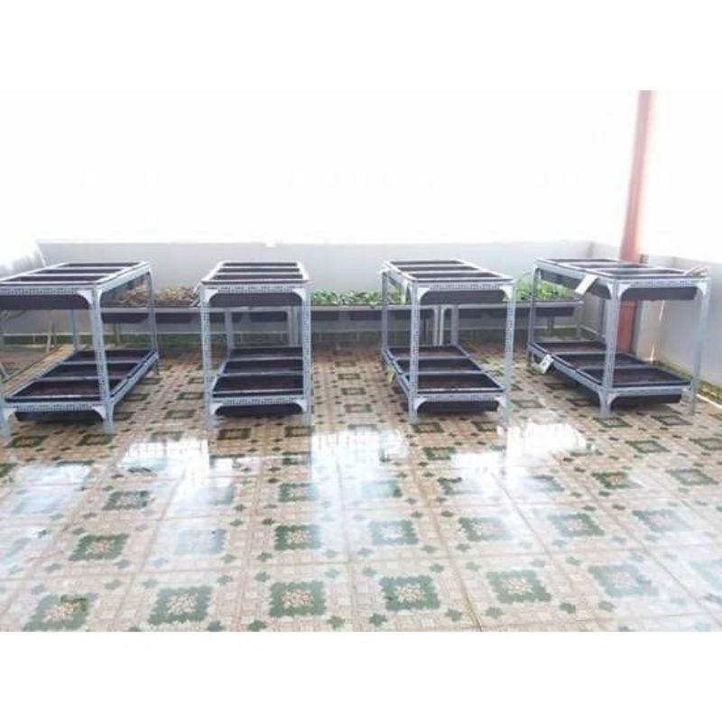 Kệ sắt v lỗ x cao nhiều kích thước ,dùng sắt v4x4cm
