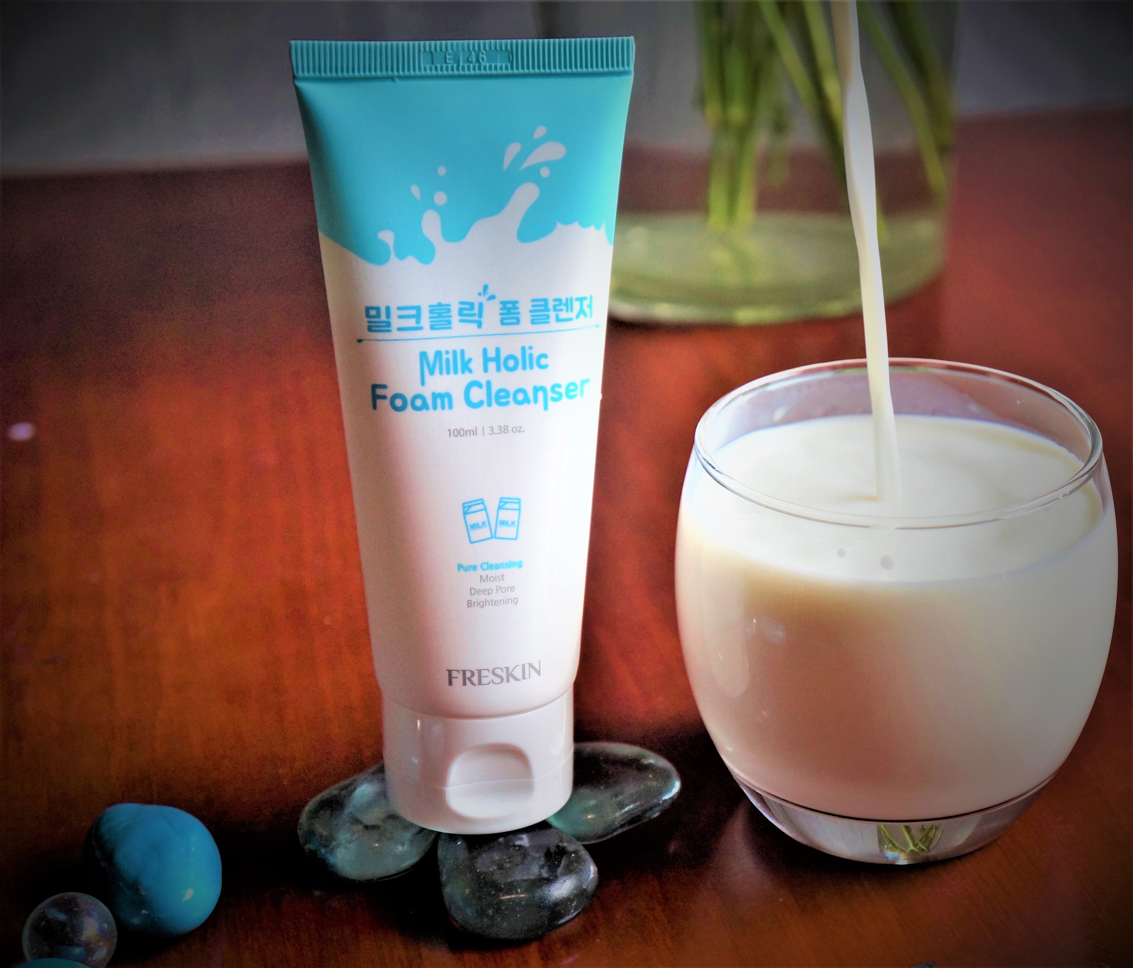 Sữa Rửa Mặt Men Sữa Sạch Freskin, Thanh Tẩy và Tái Tạo Da Mới, Dưỡng Trắng Mịn Da - Milk Holic Foam Cleanser FRESKIN (100ml)