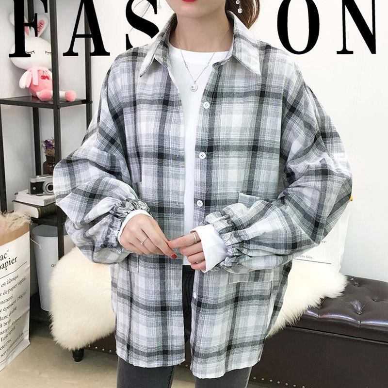 Áo sơ mi tay dài dáng rộng hoạ tiết sọc ca-rô phong cách retro