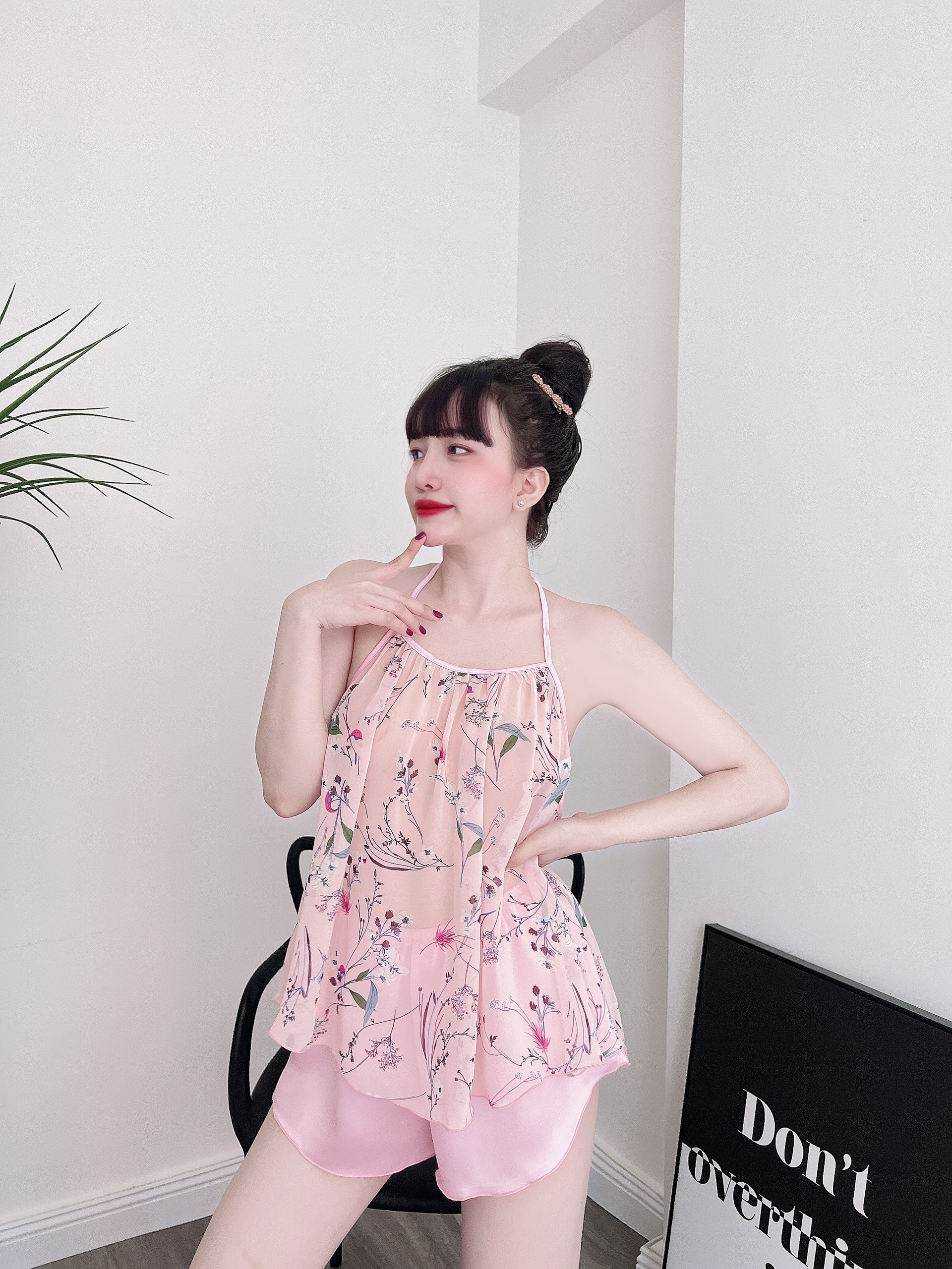 Đồ Bộ Ngủ Lụa 2 Dây Nữ, Bộ Ngủ Sexy Nữ áo voan tơ cổ yếm + quần satin, freesize 40_57kg, tuỳ chiều cao - 7