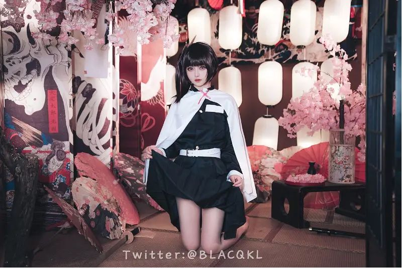 hình cosplay chapter 180 21