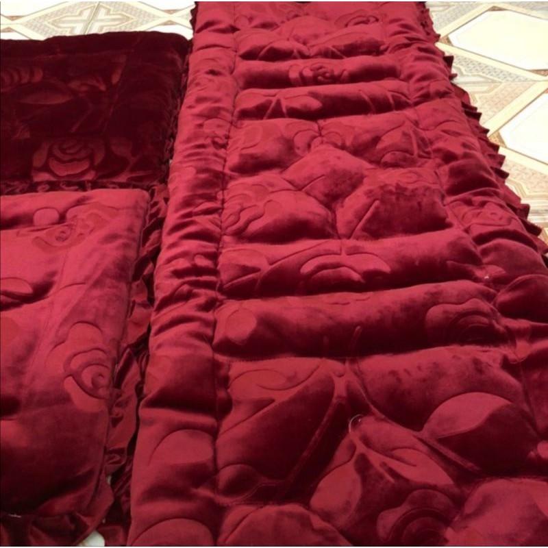 Thảm đệm lót ghế. 1 dài, 2 ngắn. Vải nhung, đệm dày. Hoa hồng to. Dài 165x55cm. Ngắn 55x55cm