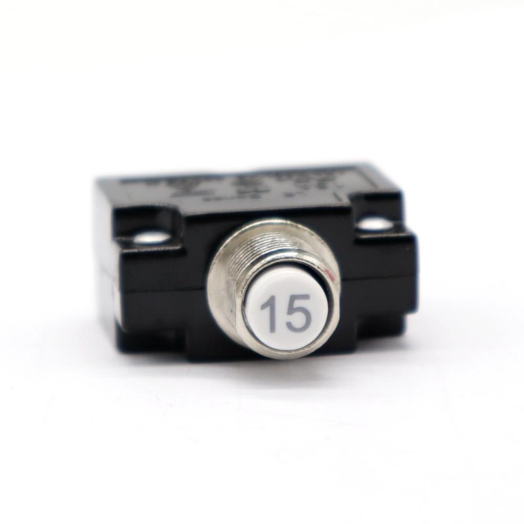 4X 15 A DC thermal circuit breaker with quick connection and transparent