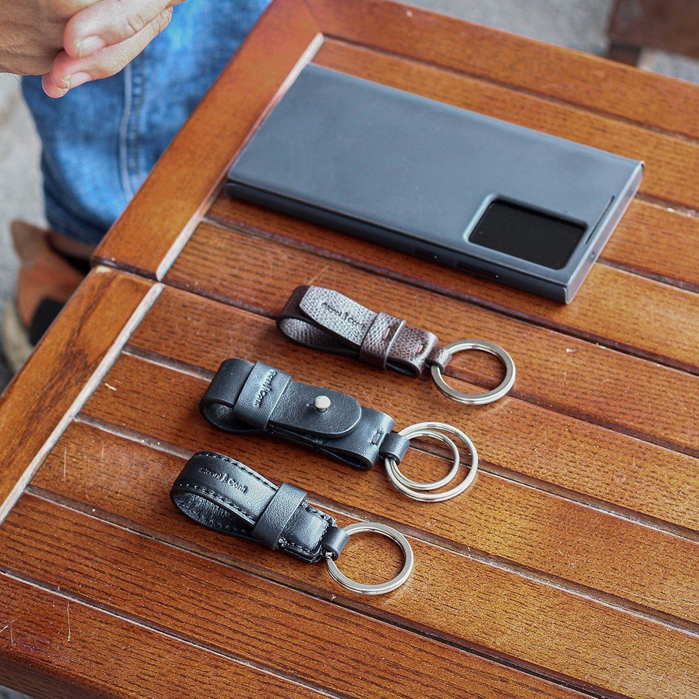 Móc khóa Gianni Conti Italy 1509755BLA - Màu đen