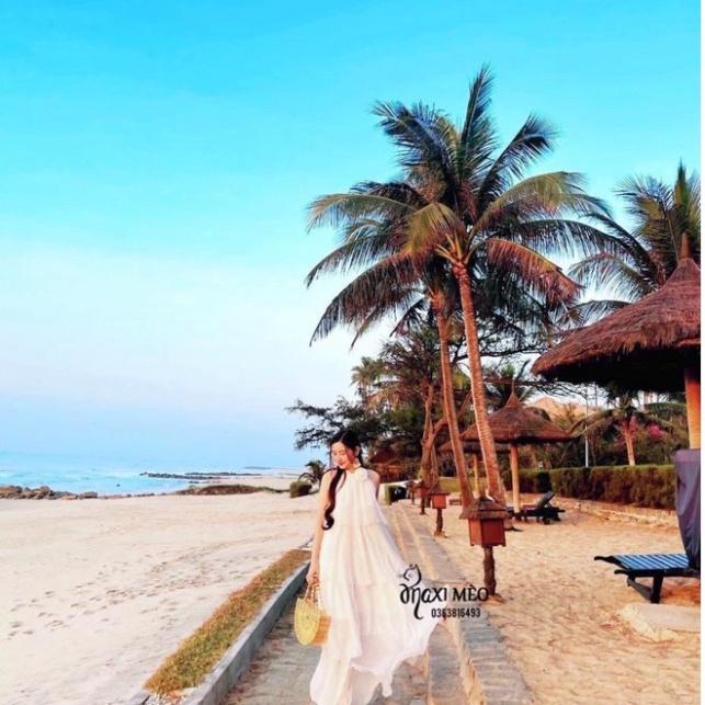 Đầm váy maxi voan chiffon lót 2 lớp mút ngực trắng tầng yếm hoa cổ vàng đi biển dự tiệc dạo phố bigsize gợi cảm sexy