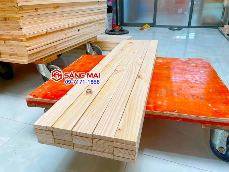 Thanh gỗ thông rộng 6cm x dày 1,5cm x dài 120cm + láng mịn 4 mặt