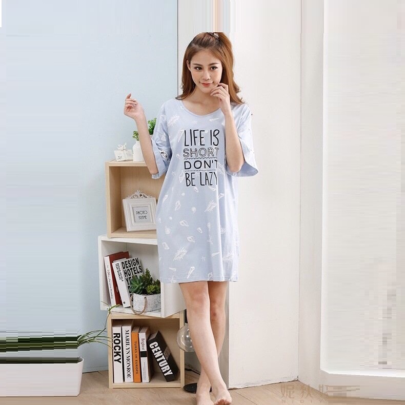 Váy mặc nhà cotton in chữ tay viền bèo